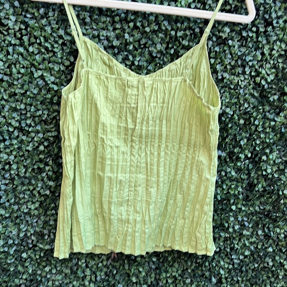 Peter Nygard Top Accordion Pleated - Picture 4 of 4